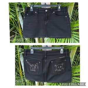 CITIZENS OF HUMANITY Black Denim Skirt size 28